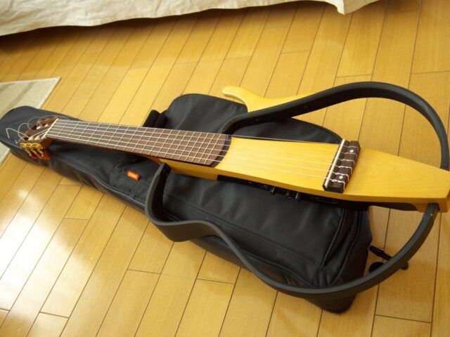 YAMAHAのサイレントギター(SLG-100NW)～ギターの音を小さく抑えたい 
