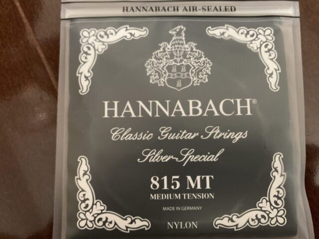 弦の評価: ハナバッハ シルバースペシャル 黒 ミディアムテンション(Hannabach Silver Special 815MT BLACK) |  クラシックギター情報ブログ 最高の一音を求めて